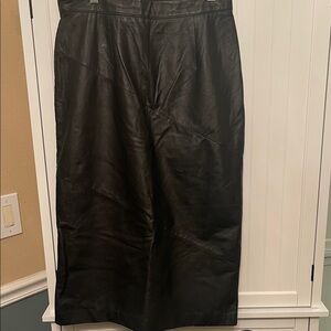 Elegant Black Leather Skirt